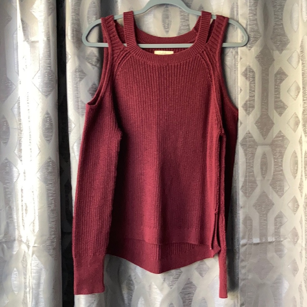 Hollister cold shoulder sweater